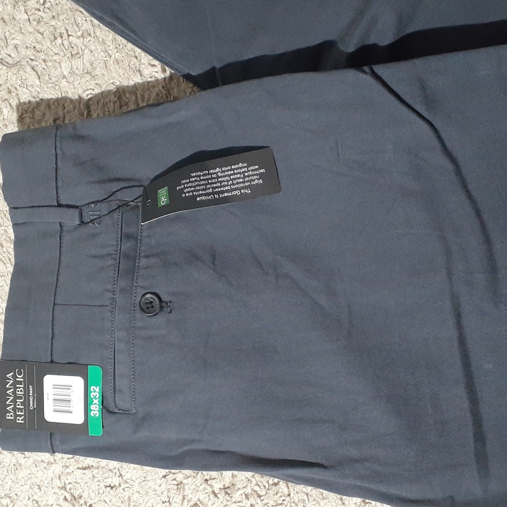 NWOT Banana Republic Flat Front Straight Fit Chinos - Gray - Picture 2 of 6